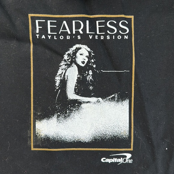 Taylor Swift Fearless (TV) tote bag - Picture 2 of 3